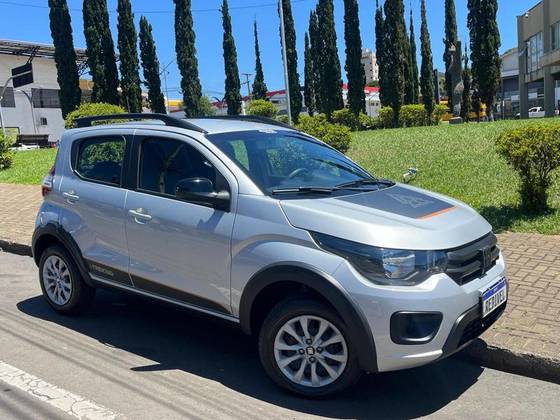 FIAT MOBI 1.0 EVO FLEX TREKKING MANUAL